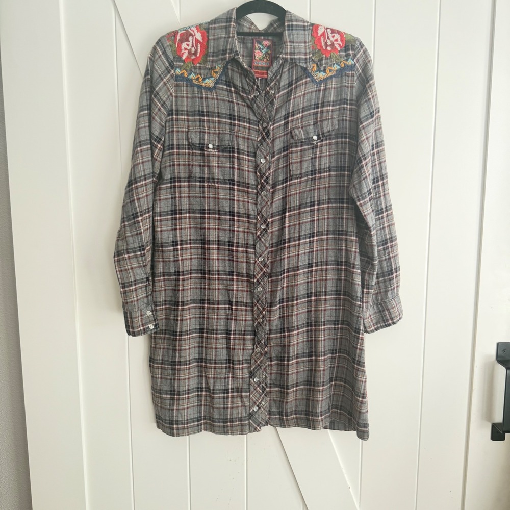 Johnny Was Workshop Tunic Shirtdress Womens Medium Plaid Embroidered Pearl Snap - Picture 3 of 7